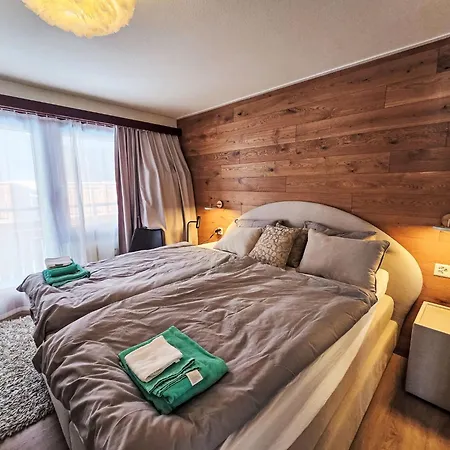 Auri By Interhome